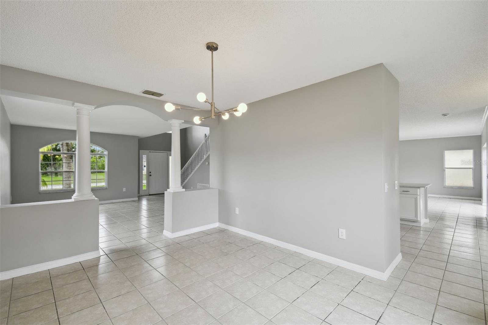 Image 7 of 32 For 811 Abbeville Court