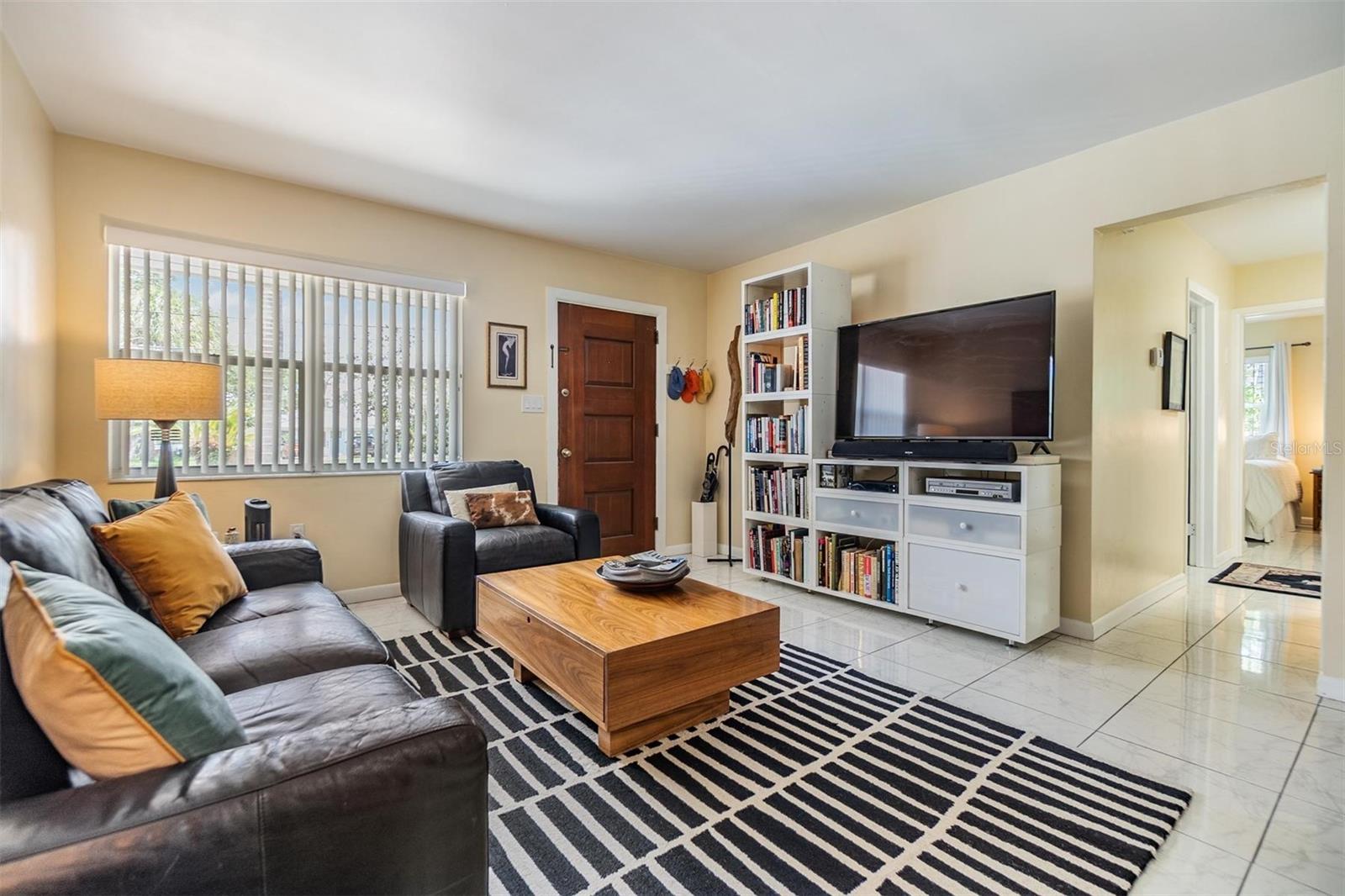 Image 15 of 37 For 751 Bayshore Drive