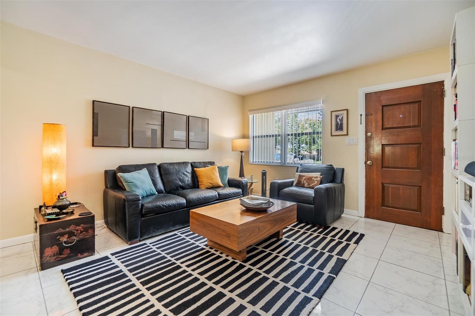 Image 16 of 37 For 751 Bayshore Drive