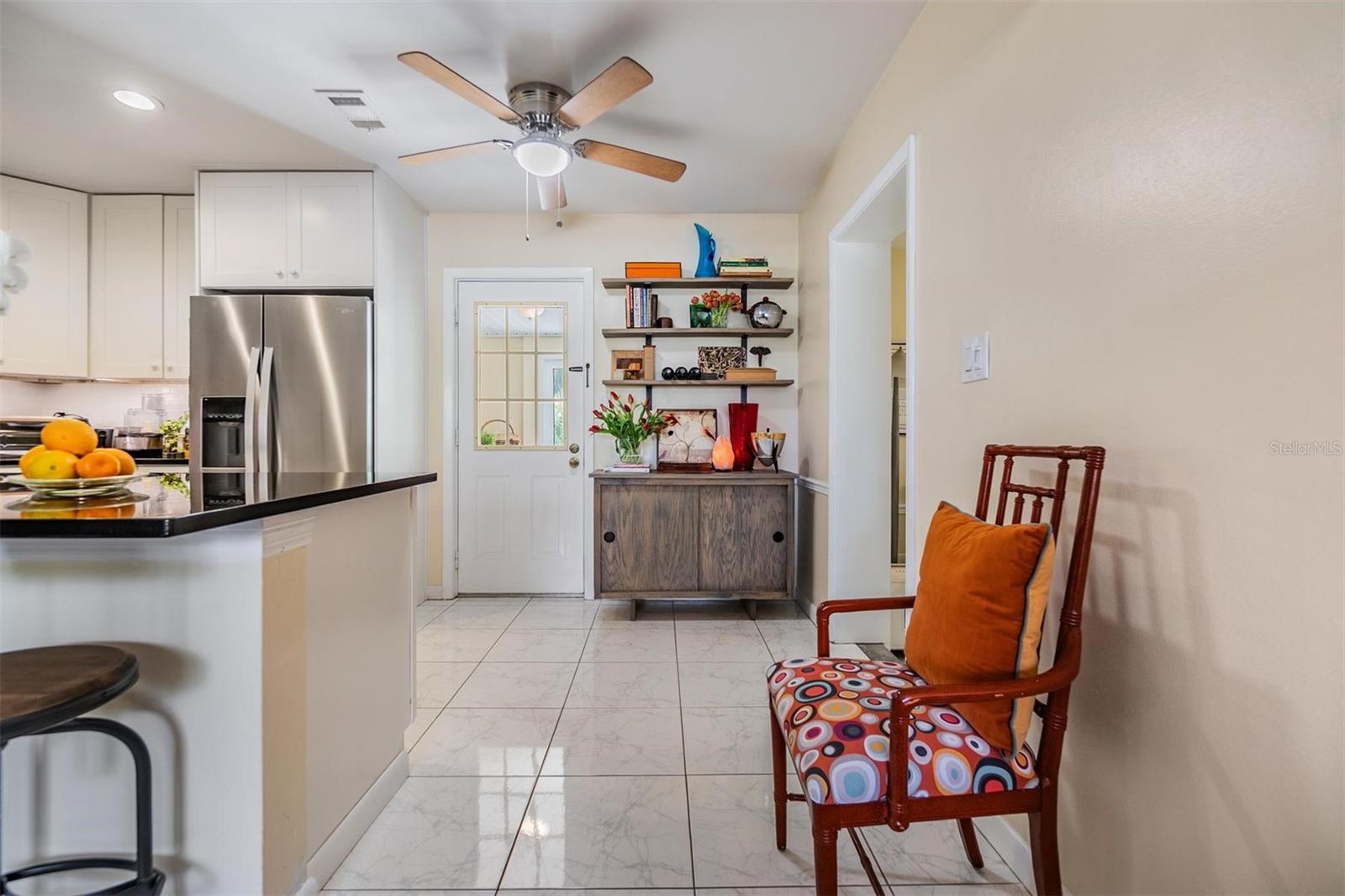 Image 22 of 37 For 751 Bayshore Drive