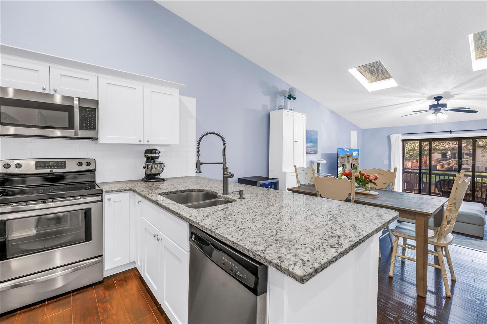 Image 20 of 33 For 6236 93rd Terrace N 3502