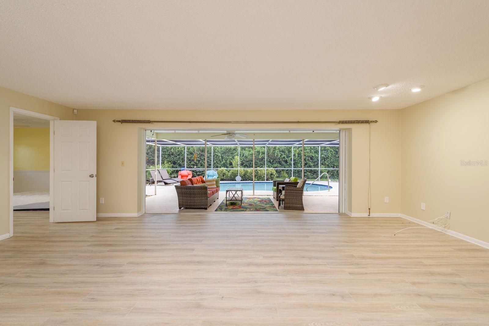 Image 6 of 33 For 2830 Wildwood Drive
