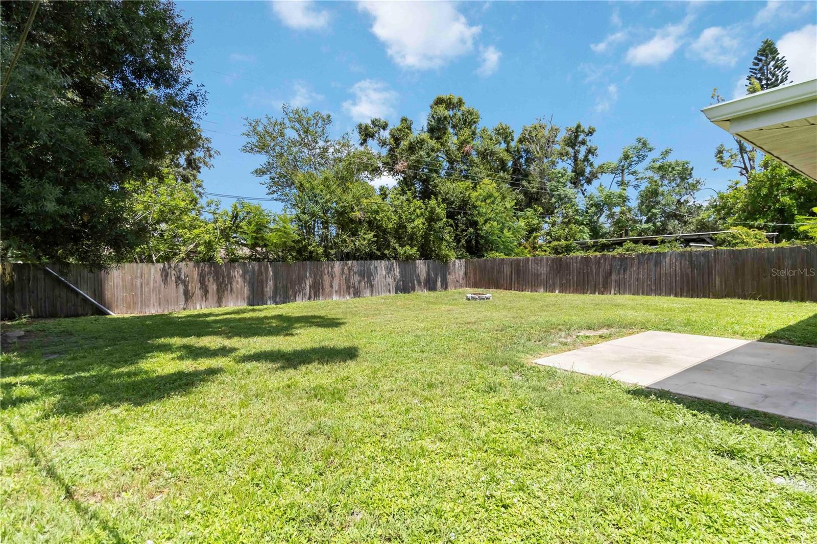 Image 22 of 34 For 3520 Aloha Drive