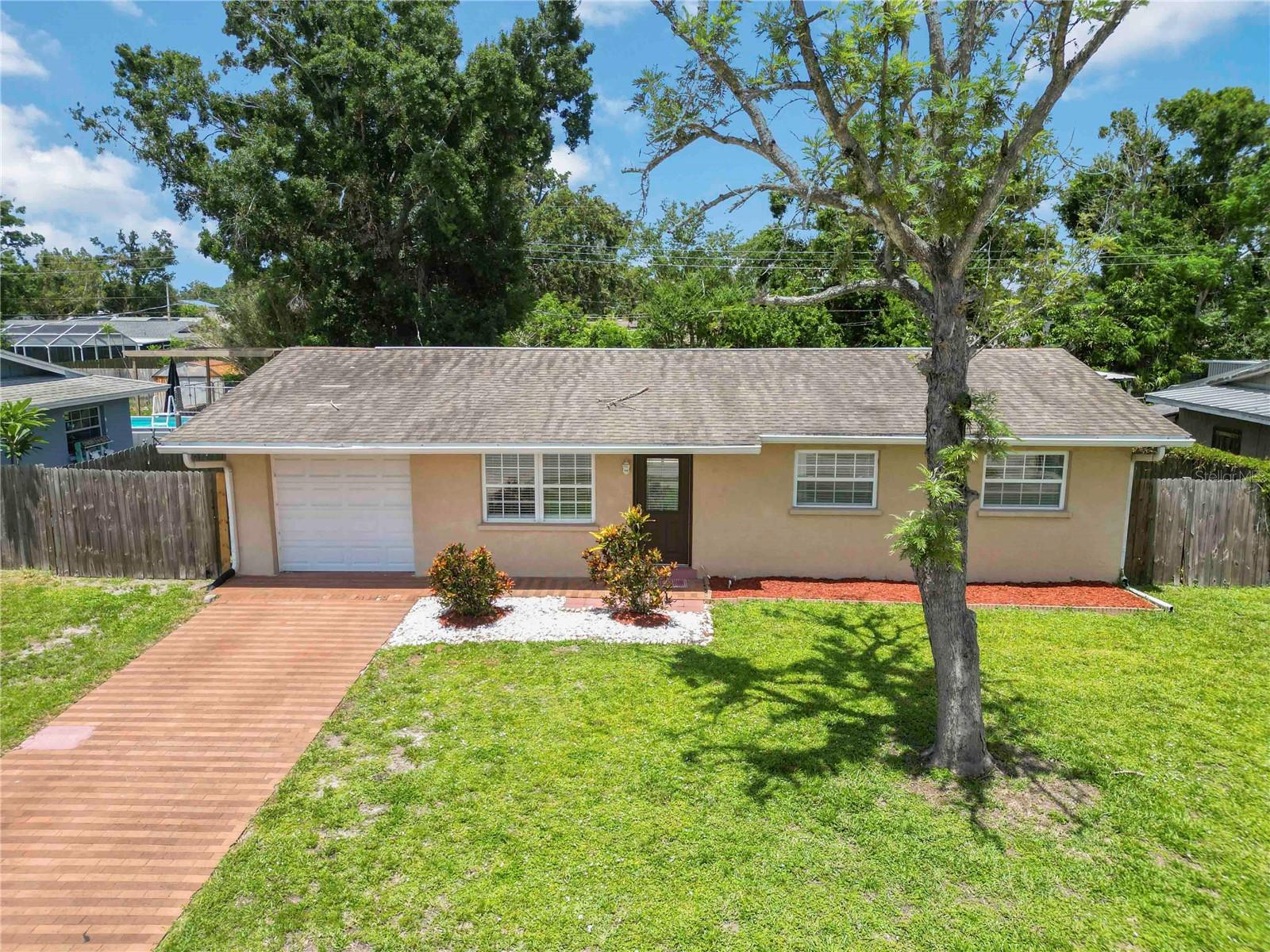 Image 29 of 34 For 3520 Aloha Drive