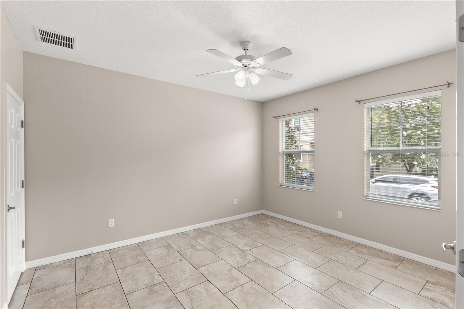 Image 31 of 35 For 7333 Trask Street
