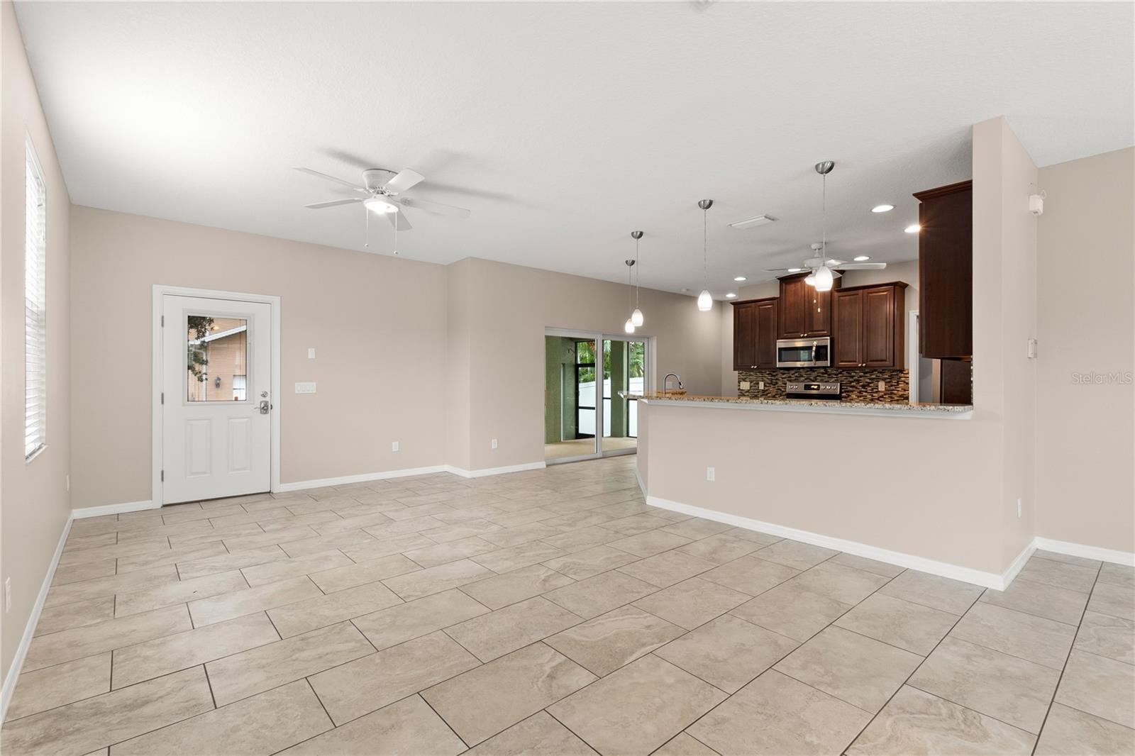 Image 9 of 35 For 7333 Trask Street