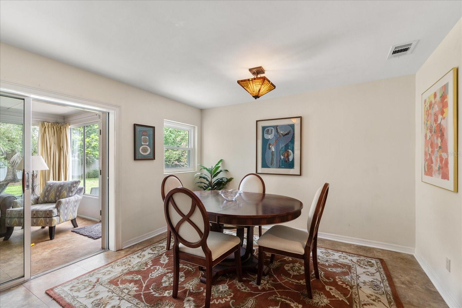 Image 12 of 32 For 4321 Thatcher Avenue