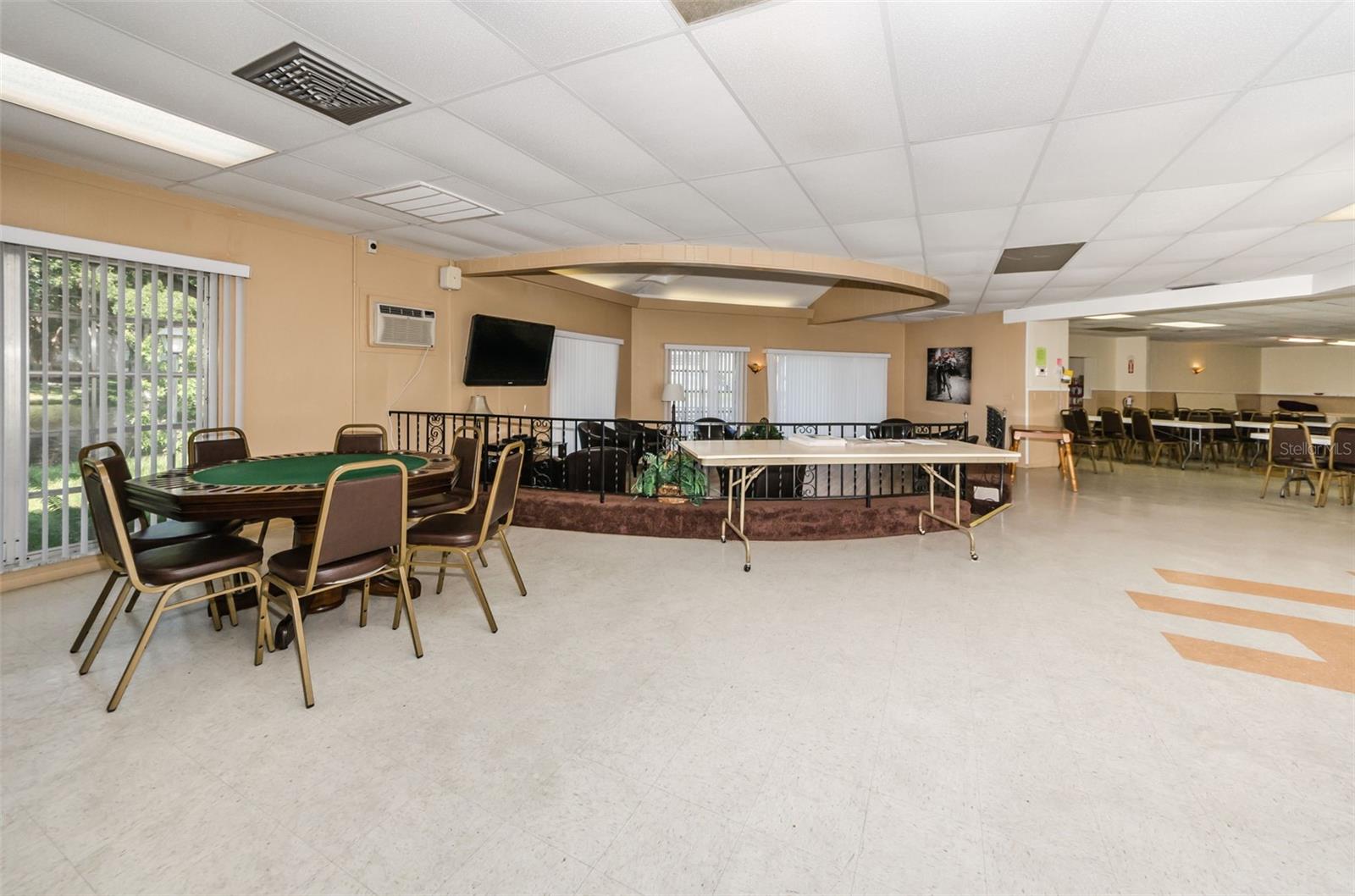 Image 41 of 61 For 920 Virginia Street 204