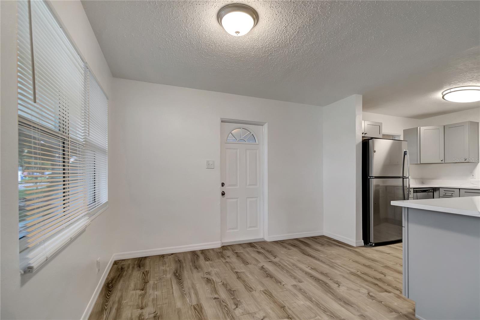 Image 9 of 35 For 517 Fairhope Drive