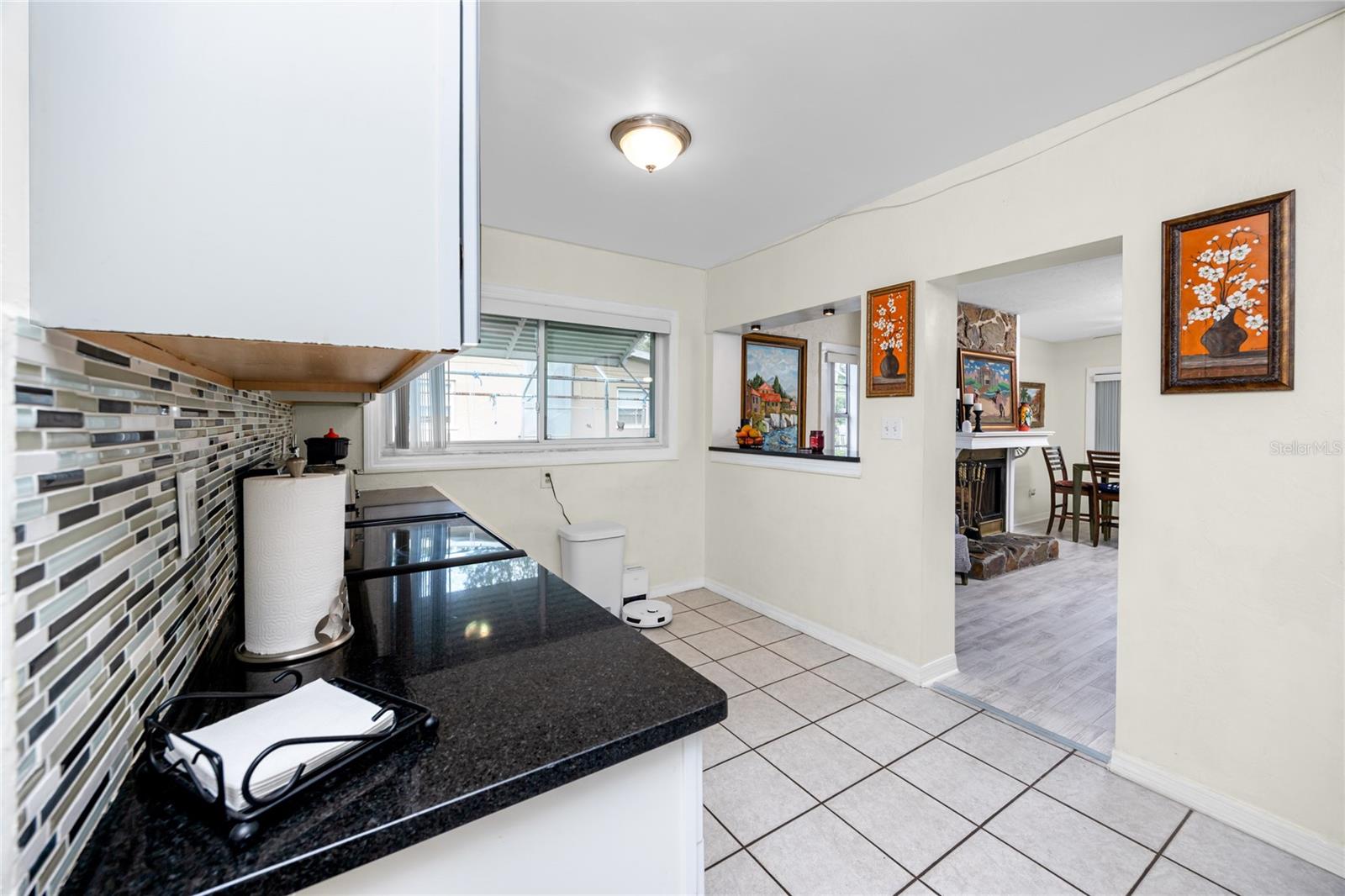 Image 18 of 44 For 6084 71st Avenue N
