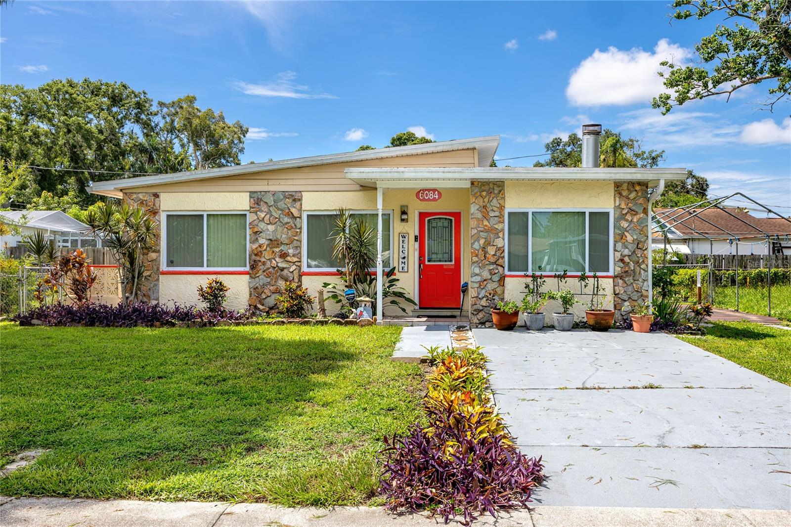 Image 2 of 44 For 6084 71st Avenue N