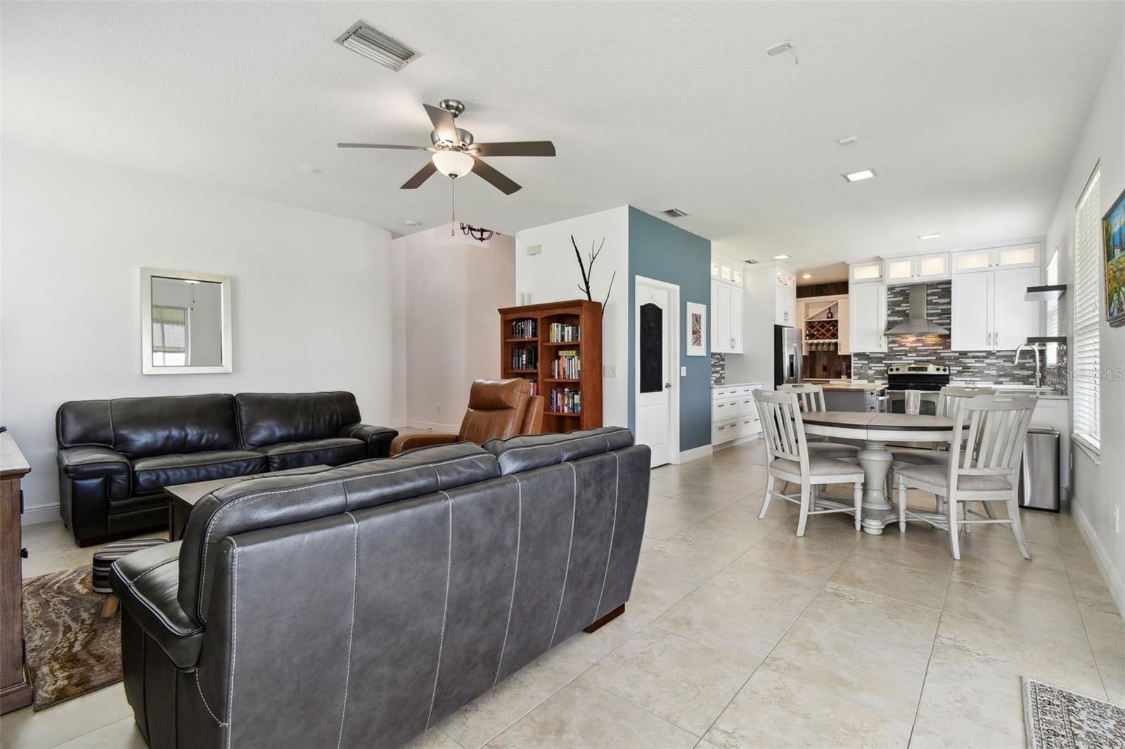 Image 16 of 60 For 1032 Jacob Way