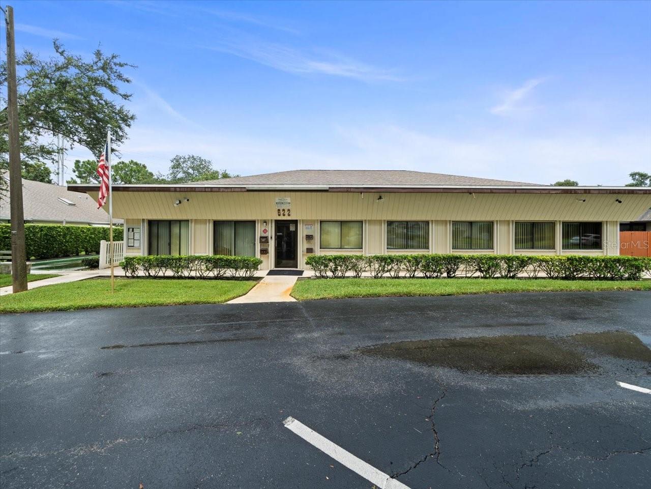 Image 33 of 33 For 2357 Walton Circle M6