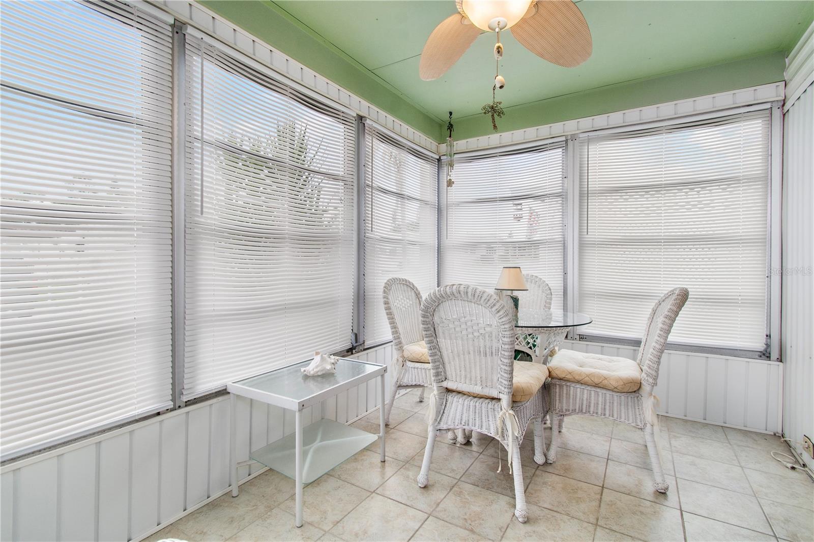 Image 13 of 44 For 664 Sugar Palm Street
