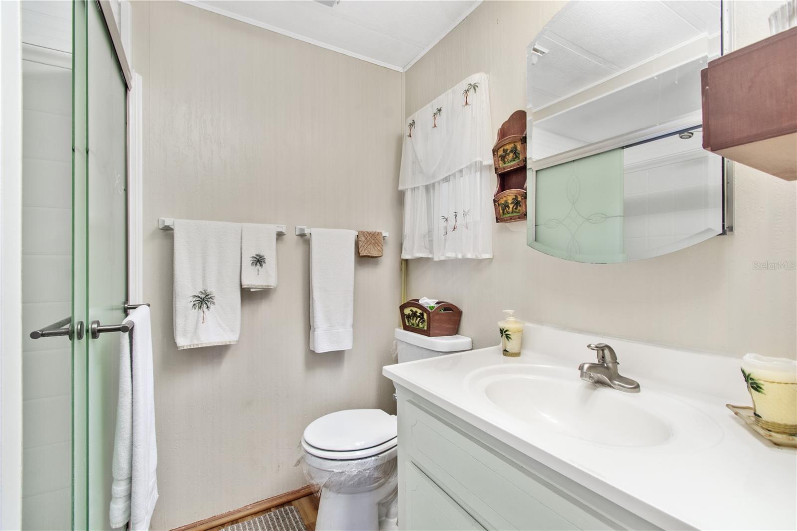 Image 19 of 44 For 664 Sugar Palm Street