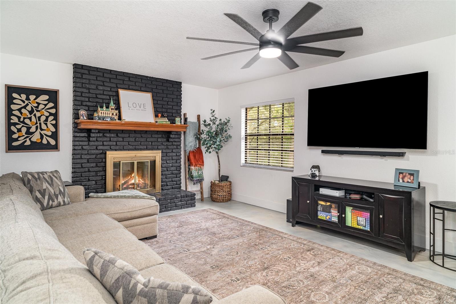 Image 7 of 26 For 11414 Donneymoor Drive