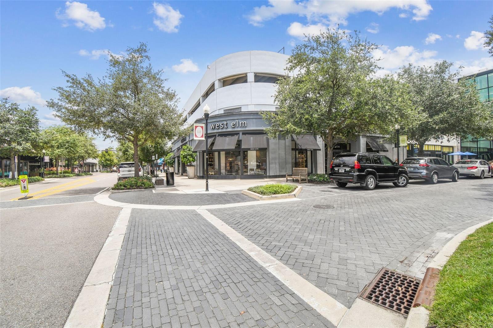 Listing photo id 45 for 435 Oregon Avenue 304