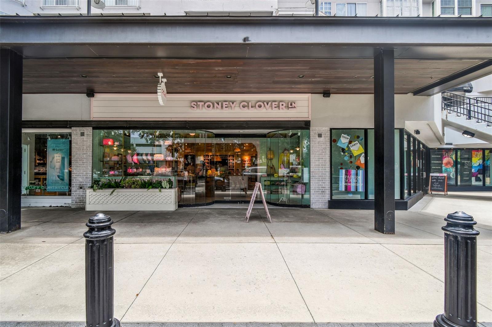 Listing photo id 47 for 435 Oregon Avenue 304