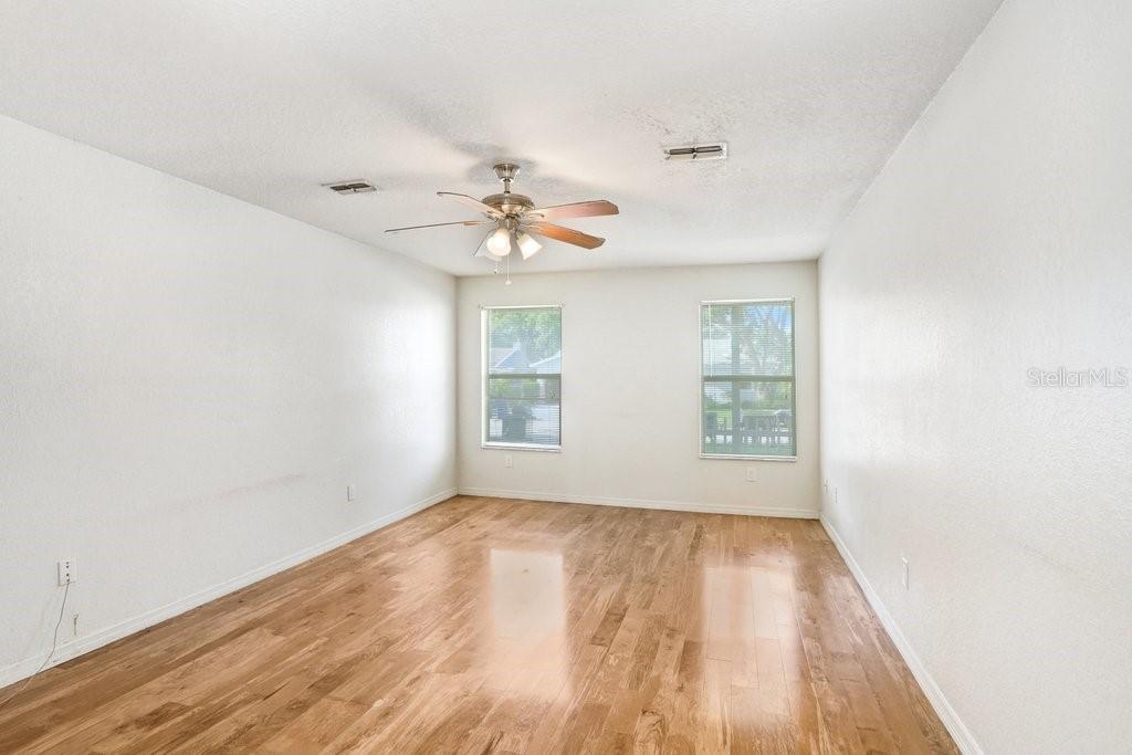 Image 17 of 26 For 7841 Royal Stewart Drive