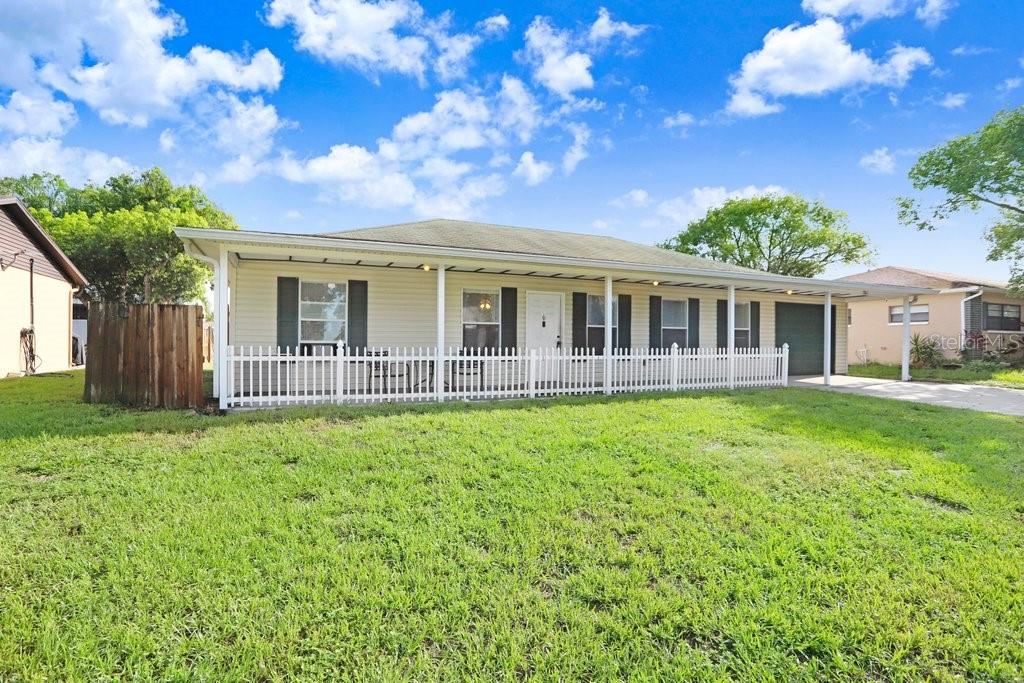 Image 3 of 26 For 7841 Royal Stewart Drive