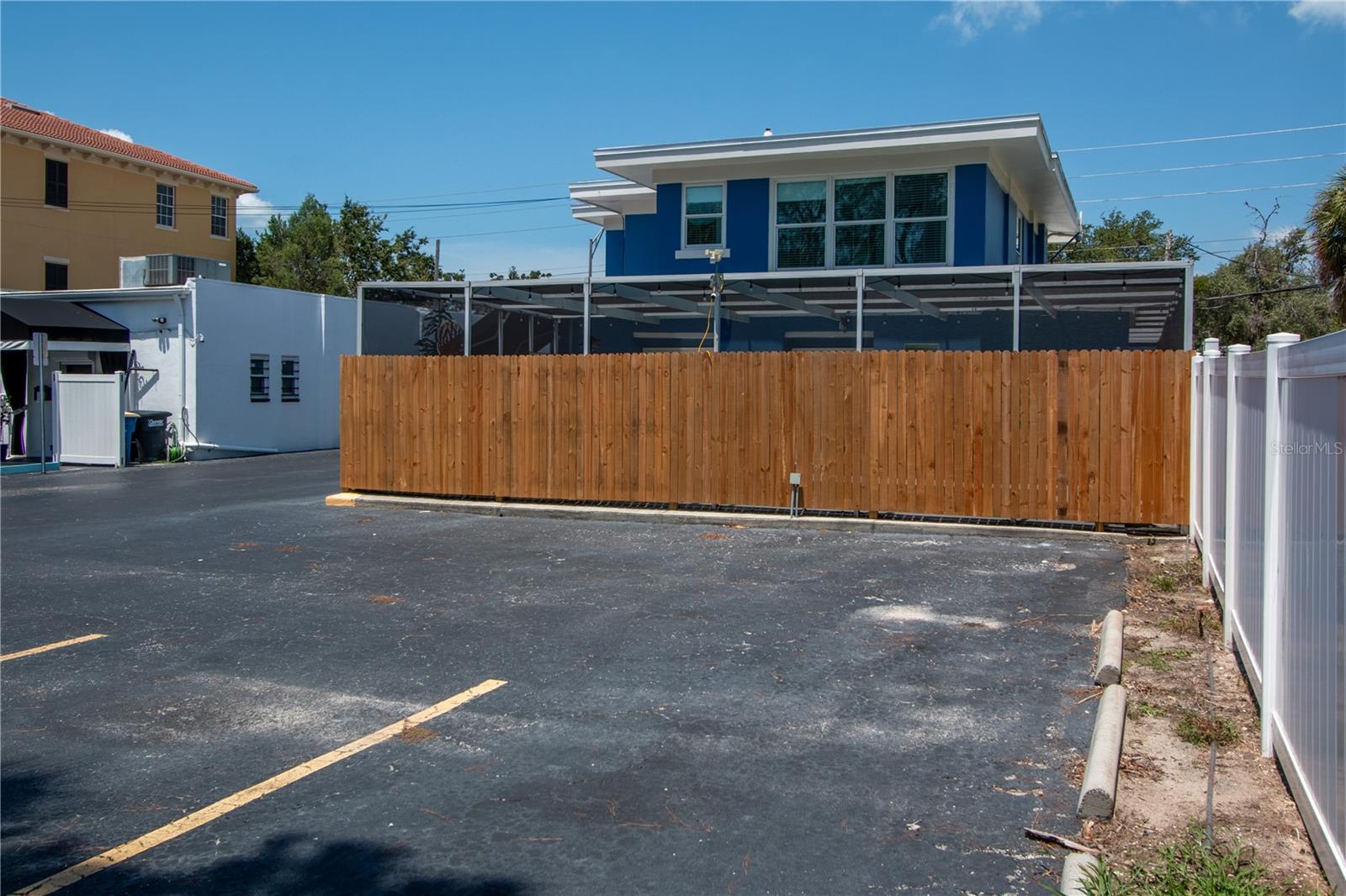 Image 6 of 54 For 803 Fort Harrison Avenue
