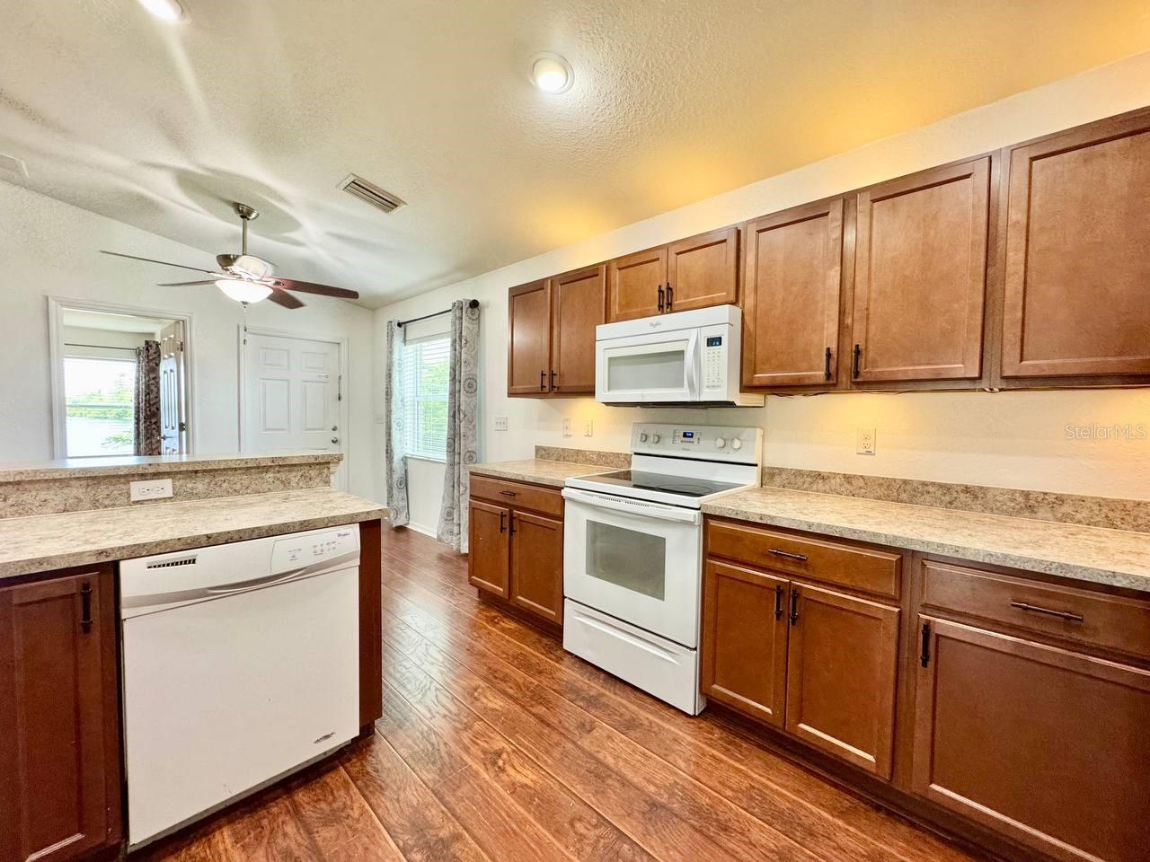 Image 10 of 29 For 11346 Southwind Lake Drive