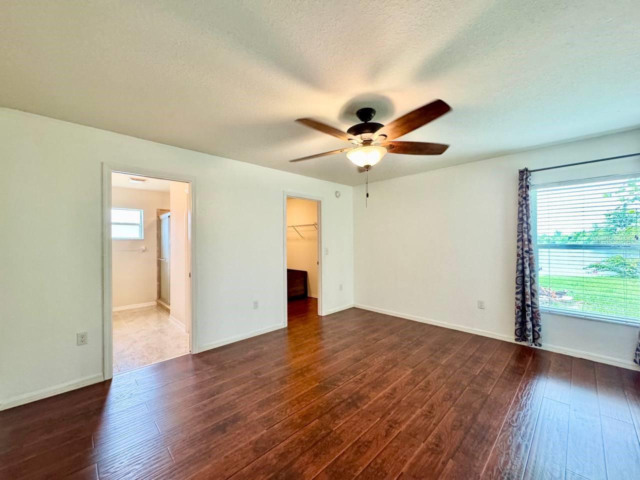 Image 11 of 29 For 11346 Southwind Lake Drive