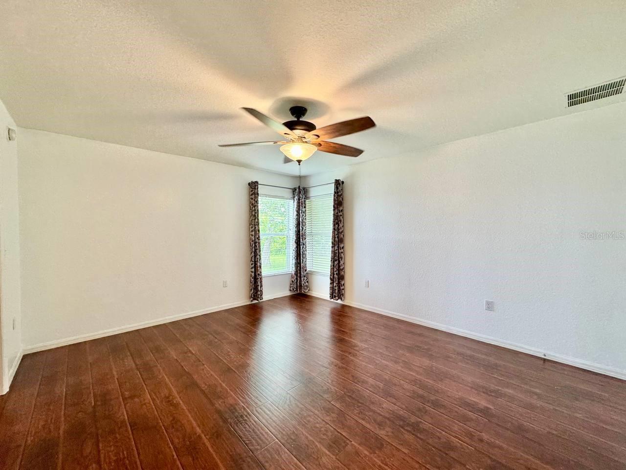 Image 12 of 29 For 11346 Southwind Lake Drive