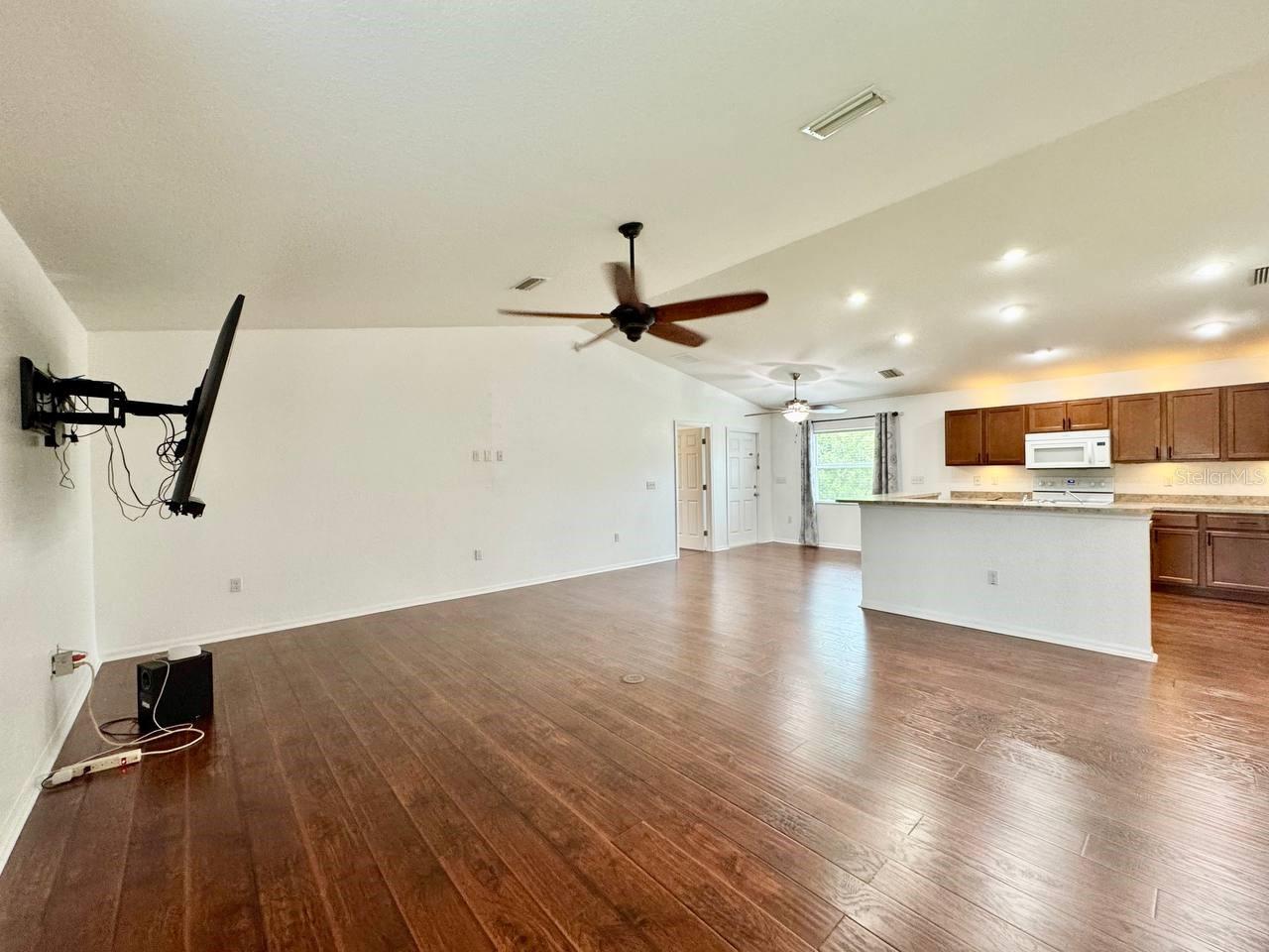 Image 4 of 29 For 11346 Southwind Lake Drive