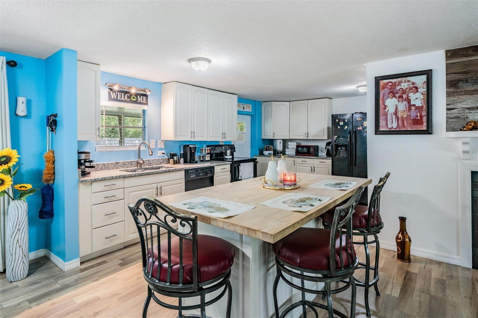 Image 14 of 38 For 6118 Saddletree Drive