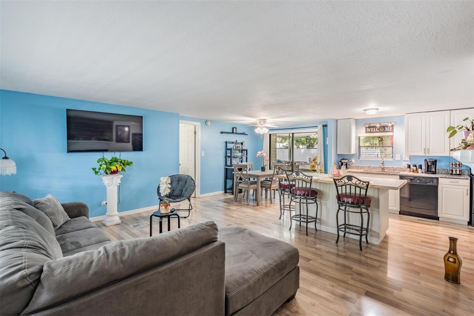 Image 16 of 38 For 6118 Saddletree Drive