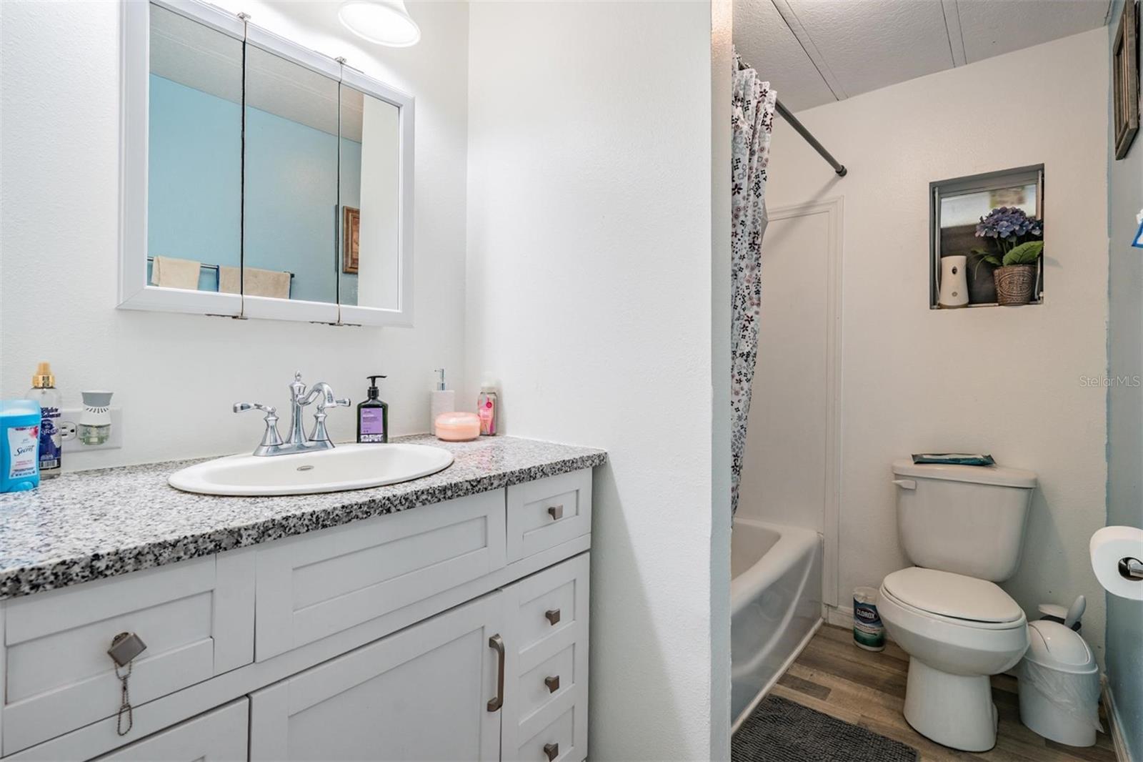 Image 25 of 38 For 6118 Saddletree Drive
