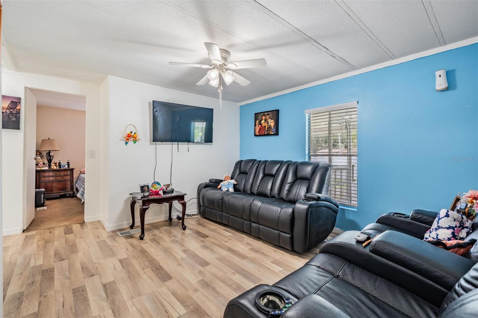 Image 27 of 38 For 6118 Saddletree Drive