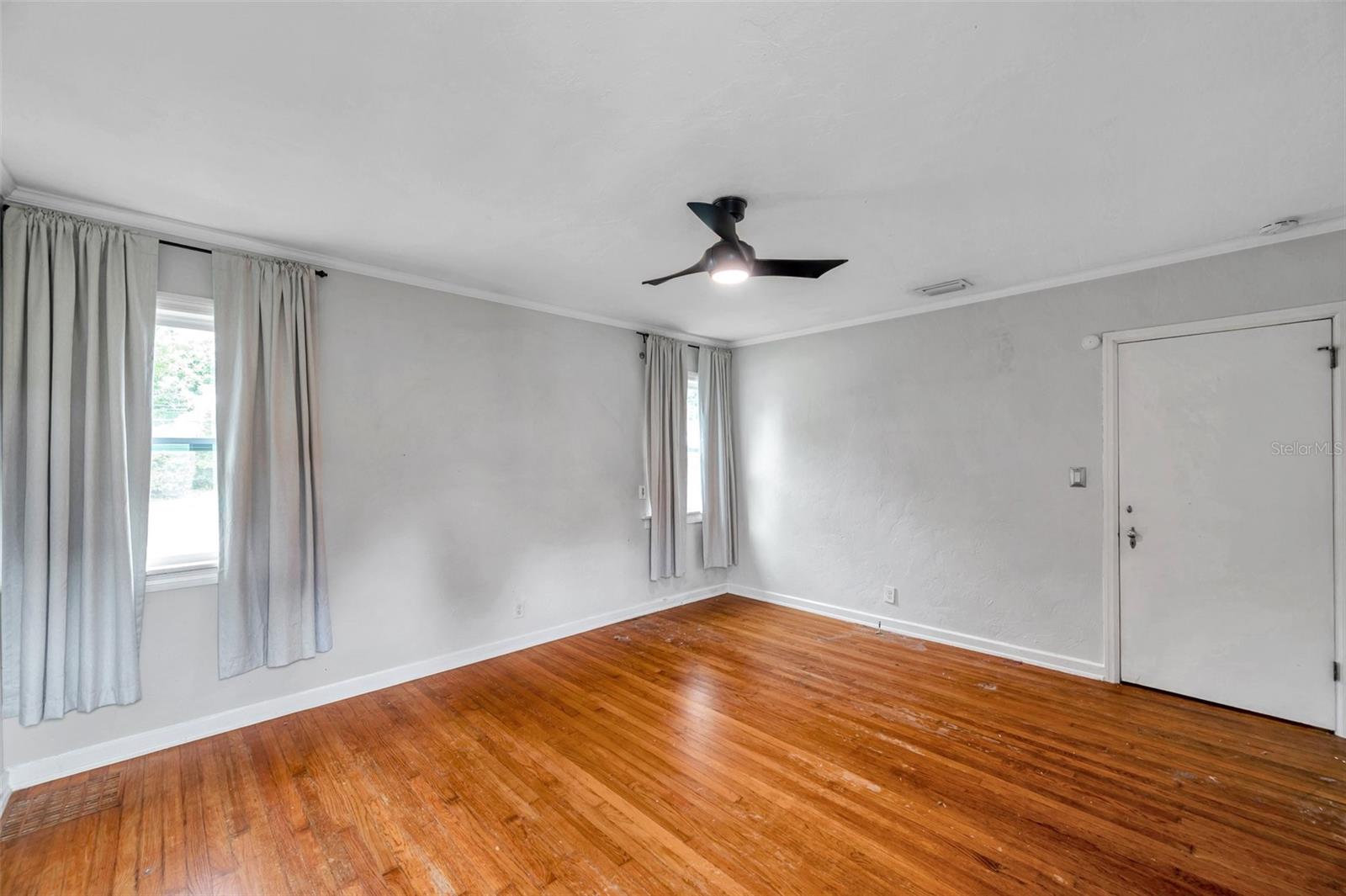 Image 26 of 55 For 1601 14th Street N