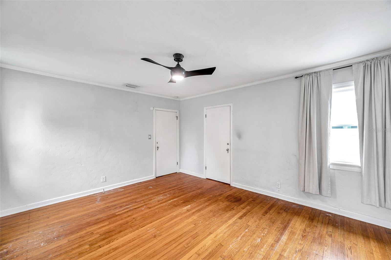 Image 27 of 55 For 1601 14th Street N