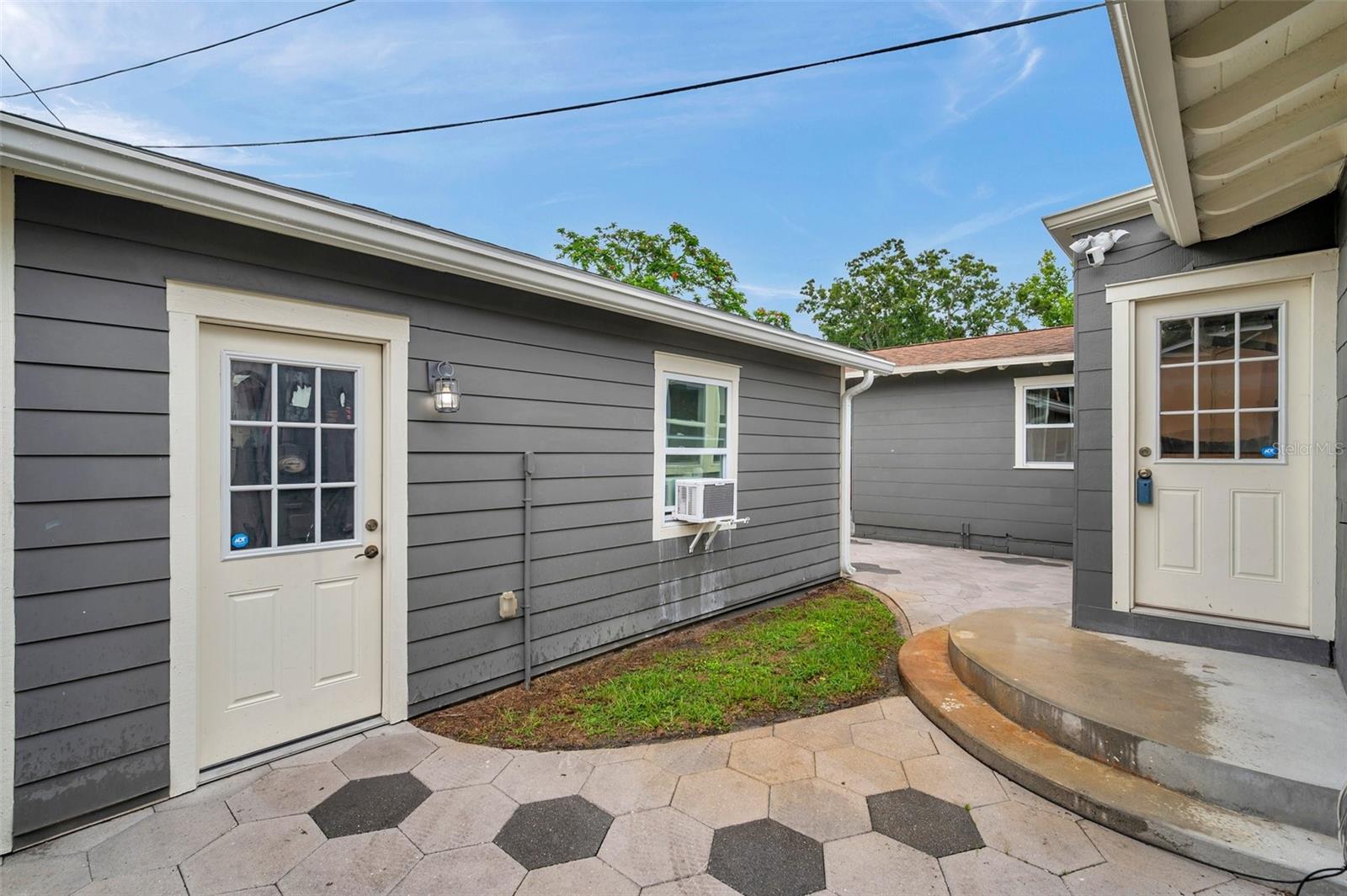 Image 36 of 55 For 1601 14th Street N