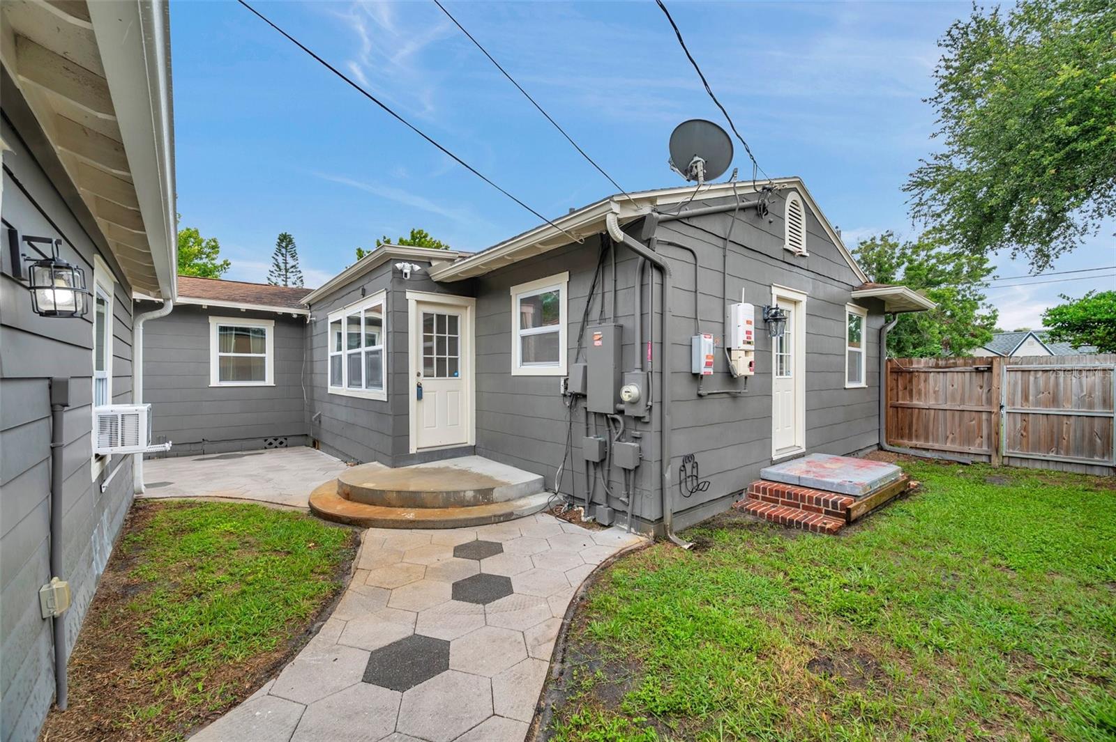 Image 41 of 55 For 1601 14th Street N