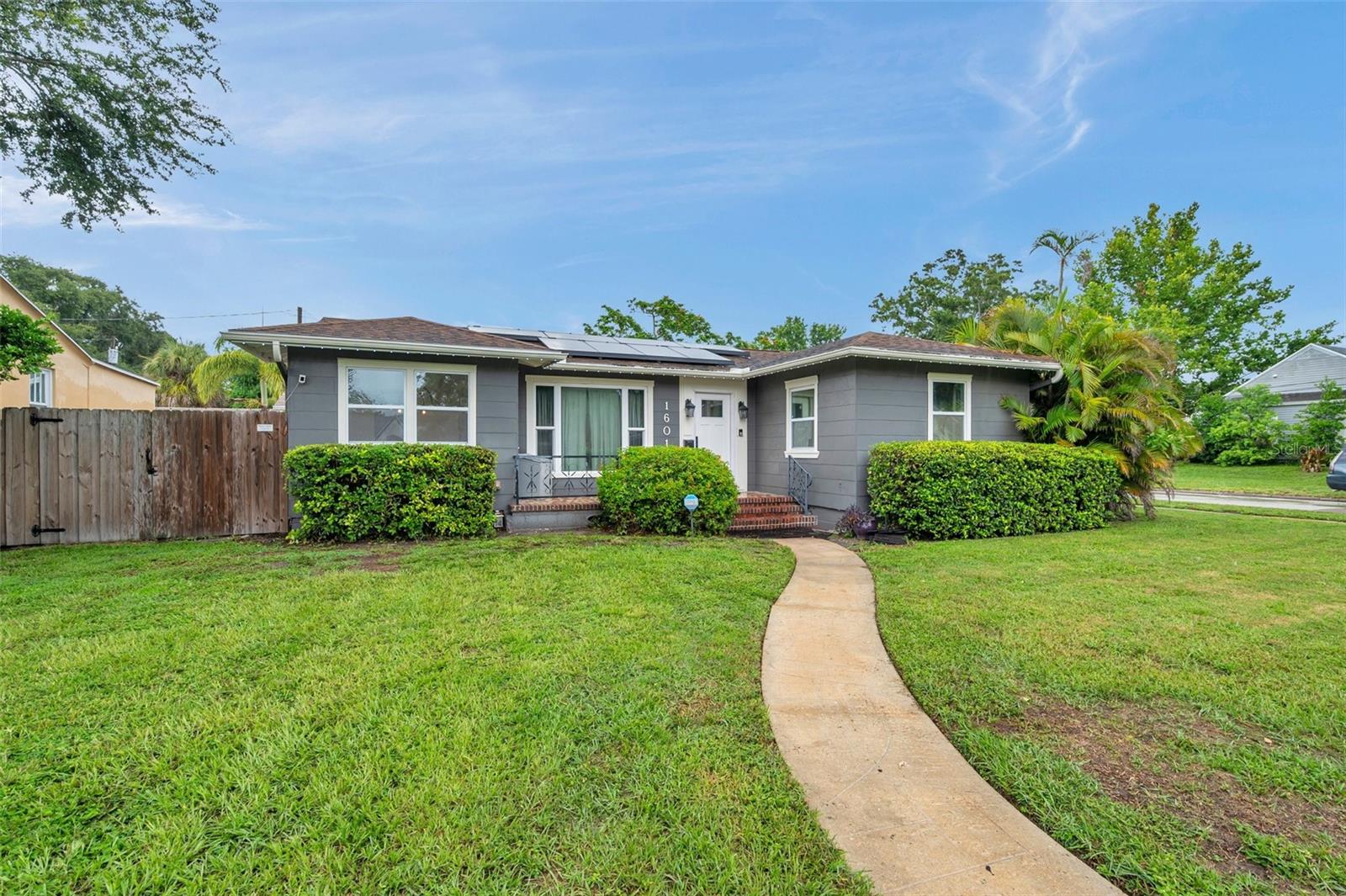 Image 45 of 55 For 1601 14th Street N
