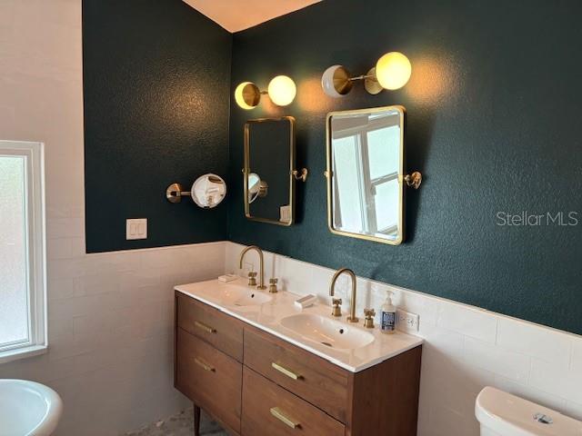 Image 5 of 55 For 1601 14th Street N