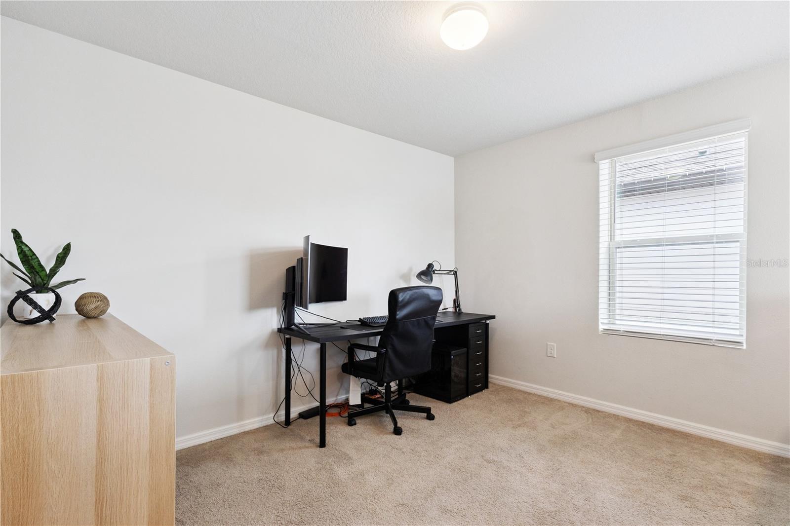 Image 24 of 47 For 6595 Ryestone Way