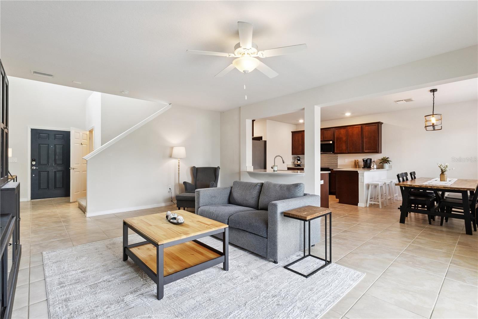 Image 7 of 47 For 6595 Ryestone Way