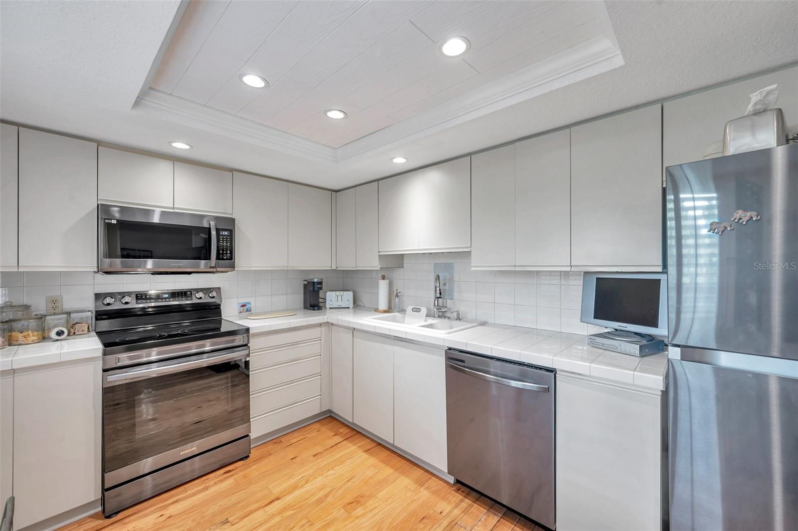 Image 14 of 45 For 3062 Eastland Boulevard 311