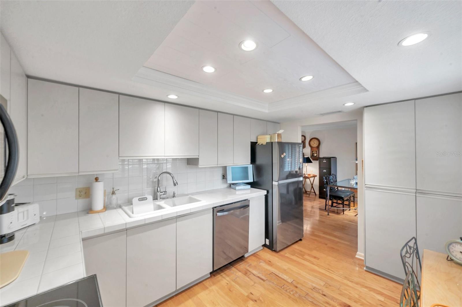 Image 15 of 45 For 3062 Eastland Boulevard 311