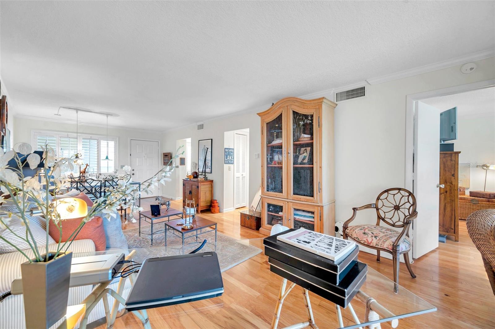 Image 20 of 45 For 3062 Eastland Boulevard 311