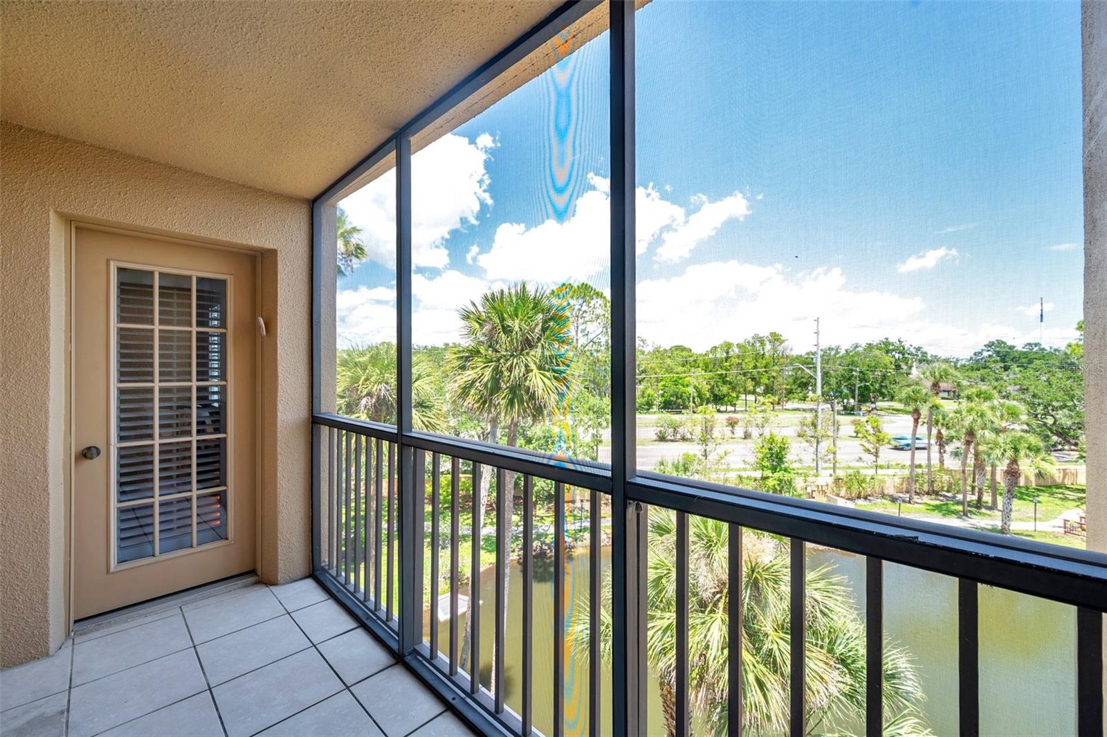 Image 33 of 45 For 3062 Eastland Boulevard 311