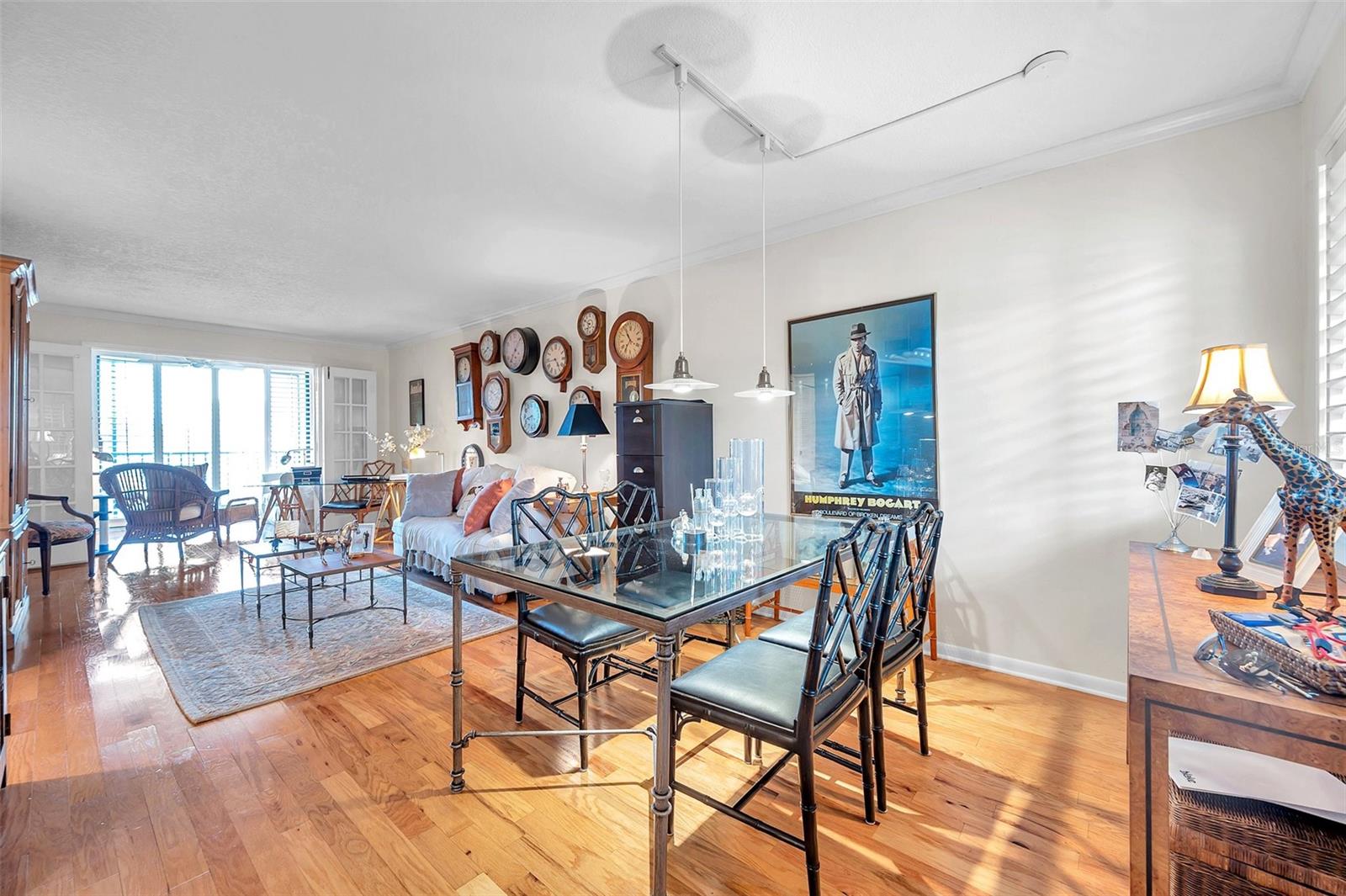 Image 7 of 45 For 3062 Eastland Boulevard 311