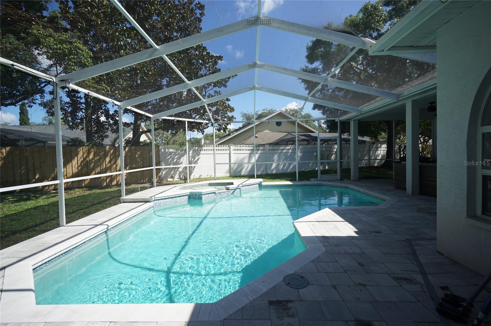 Image 31 of 37 For 13708 Whitebark Place