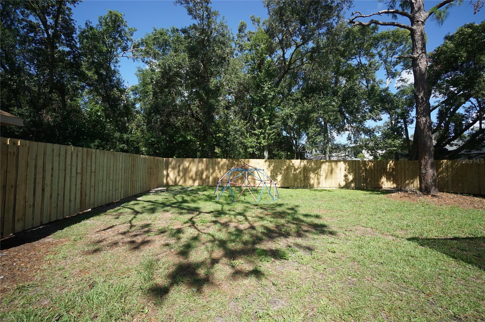 Image 33 of 37 For 13708 Whitebark Place