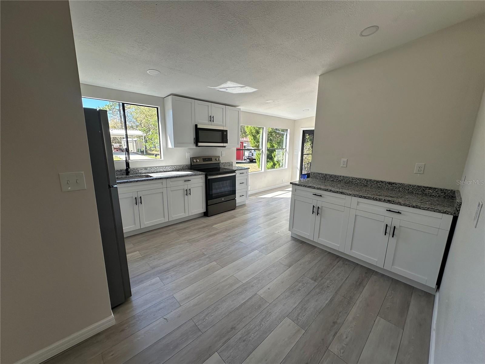 Image 12 of 15 For 8385 Shady Fork Way