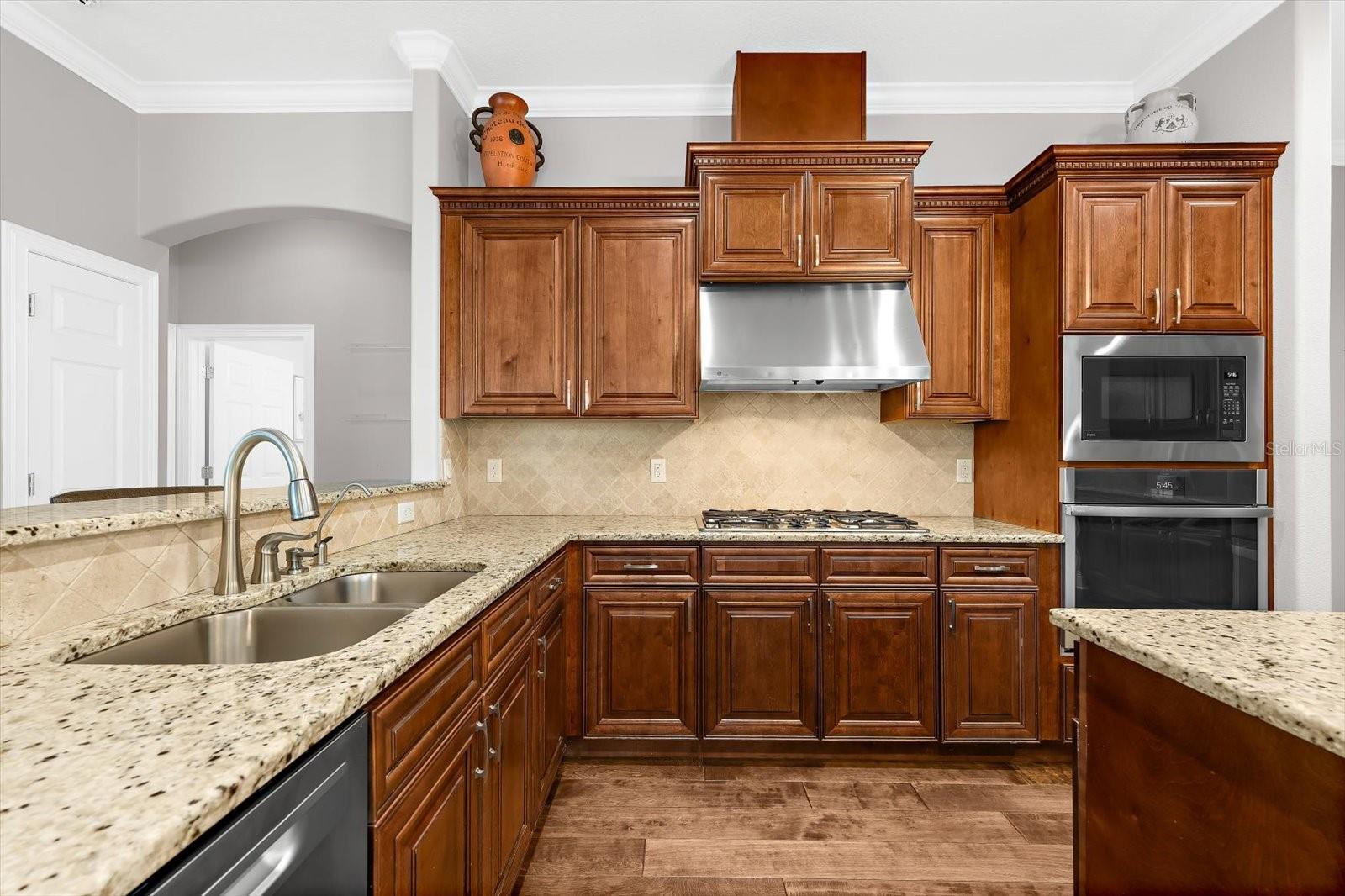Image 16 of 55 For 761 Winslow Park Boulevard